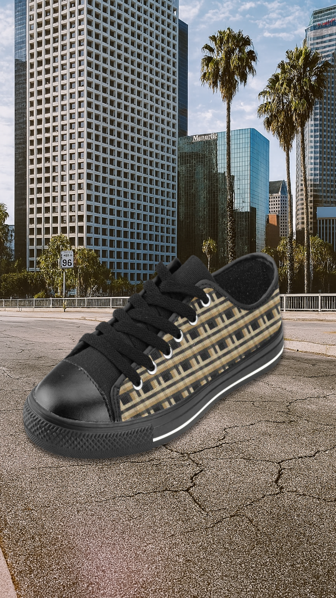 Men's Brown Checks Print Low Top Canvas Shoes