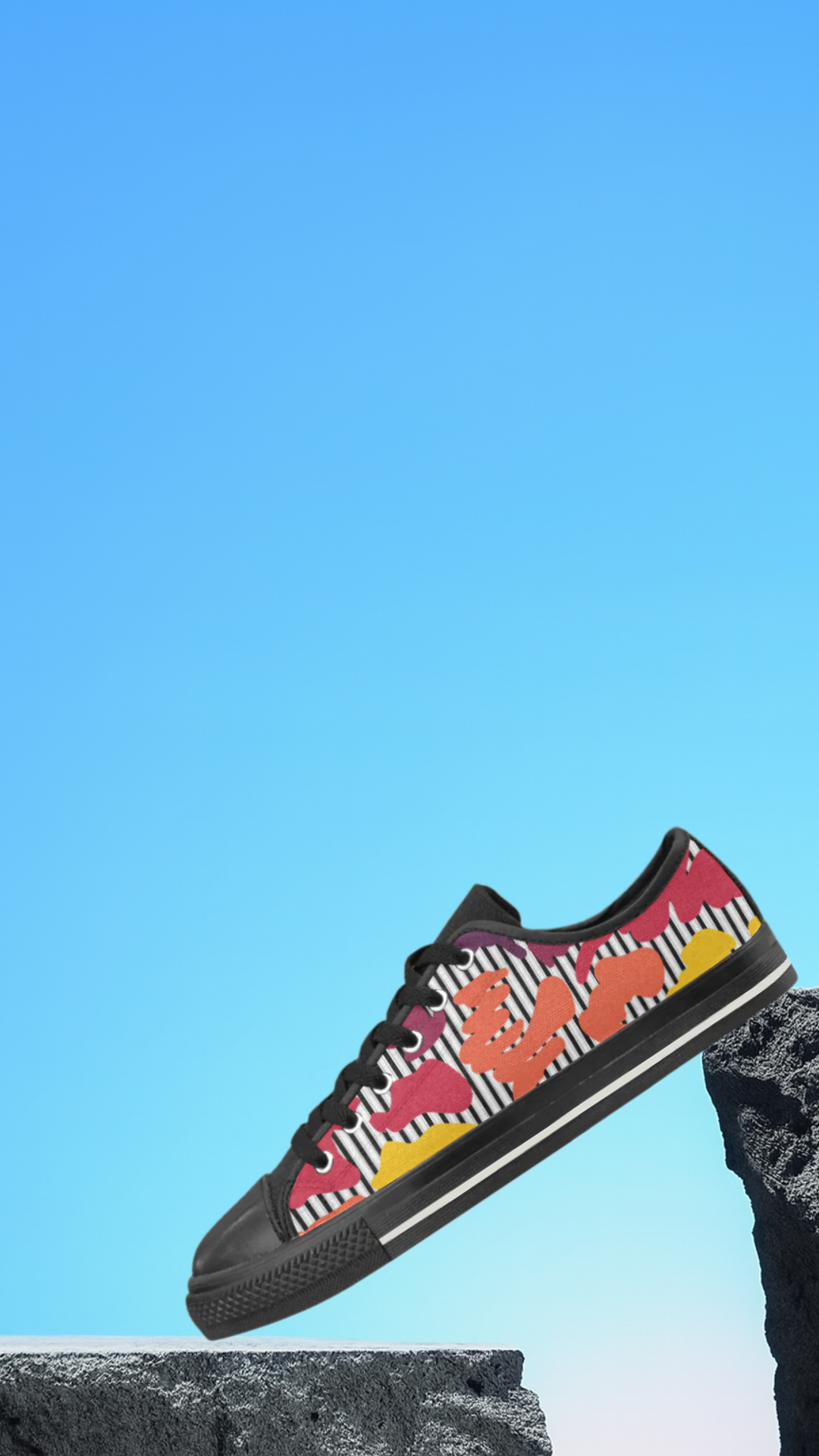 Men's Paint Splatter Trip Print Canvas Low Top Shoes