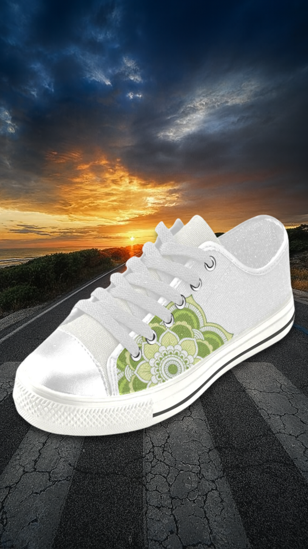 Men's Minimal Mandala Print Canvas Low Top Shoes