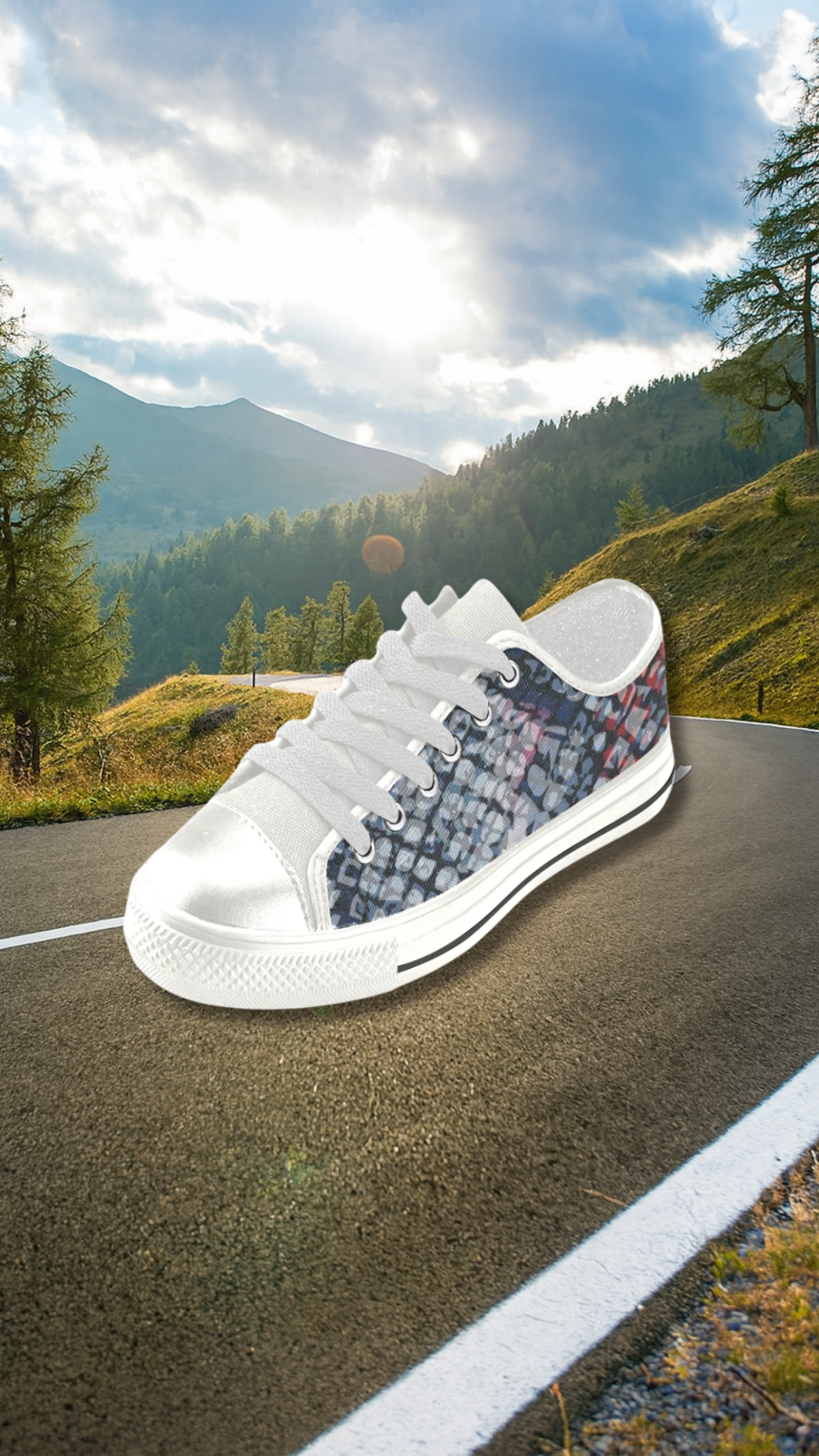 Women's Fish Print Canvas Low Top Shoes