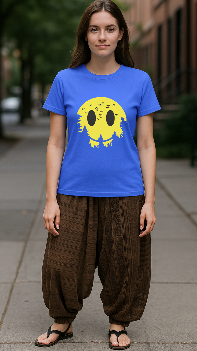 Women's Night Smile Acid & Punk Classic Fit T-shirt