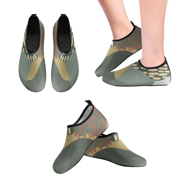 Women's Christmas Colors Print Canvas Barefoot Shoes